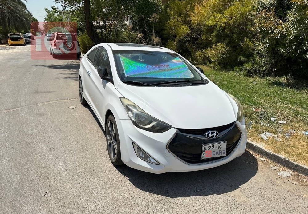 هیۆندای ئەلەنترا